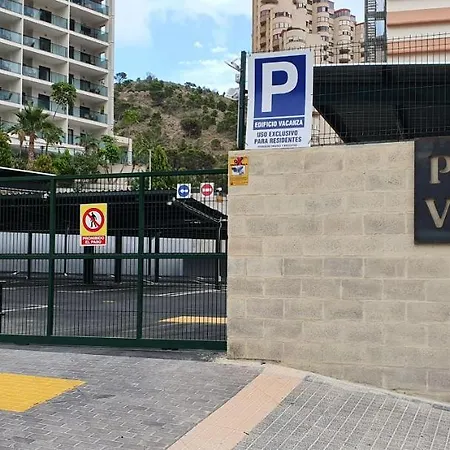 Ideal Familias En Urbanizacion De Lujo A 600m De La Playa Levante Con Wifi, Ac Y Parking Benidorm